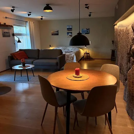 Granit, Loft-asunto Kallion Syleilyssae, Ilmainen Parkki Ja Sauna Lejlighed *
