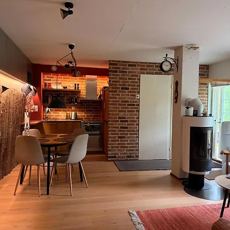 Granit, Loft-asunto Kallion Syleilyssae, Ilmainen Parkki Ja Sauna Lägenhet