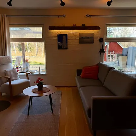 Granit, Loft-asunto Kallion Syleilyssae, Ilmainen Parkki Ja Sauna Lejlighed Porvoo